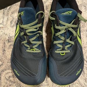 Mens Altra Timp 1.5 trail running sneaker. 13. Minimally worn! Brand new insole.